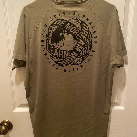 Alphalete shirt bundle Large - Picture 6 of 13